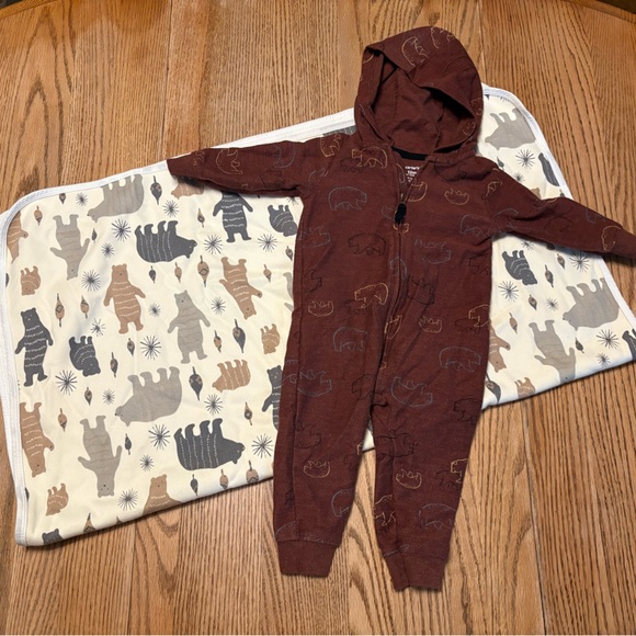 Baby Bear Bundle #2 - Baby blanket and 12 M outfit for the perfect gift - Picture 1 of 9